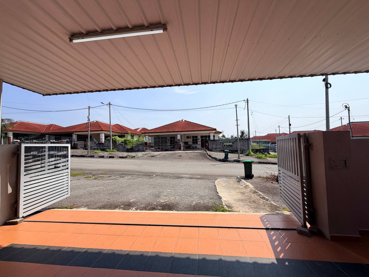 SP HEIGHTS 📍 | RENOVATED | SEMI-D | CASHBACK RM35,000 | ZERO DEPOSIT | BOOKING 1K 16