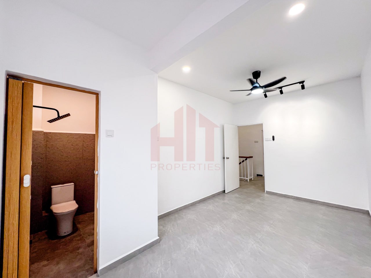 BANDAR AMANJAYA (ZON ANGGERIK) 📍 | RENOVATED | PARTIAL FURNISHED | TERES 2 TINGKAT | CASHBACK RM35,000 | ZERO DEPOSIT | BOOKING 1K 14