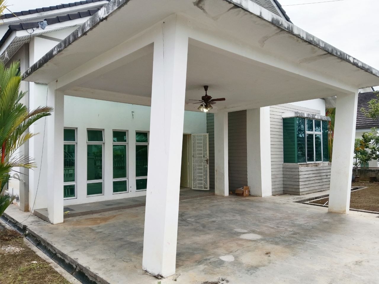 AMBANGAN HEIGHTS (ELISE) 📍 | BANGLO SETINGKAT | BELOW MARKET VALUE RM35,000 2