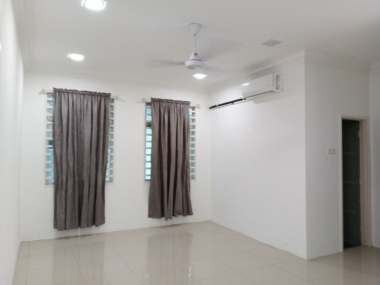AMBANGAN HEIGHTS (ELISE) 📍 | BANGLO SETINGKAT | BELOW MARKET VALUE RM35,000 10