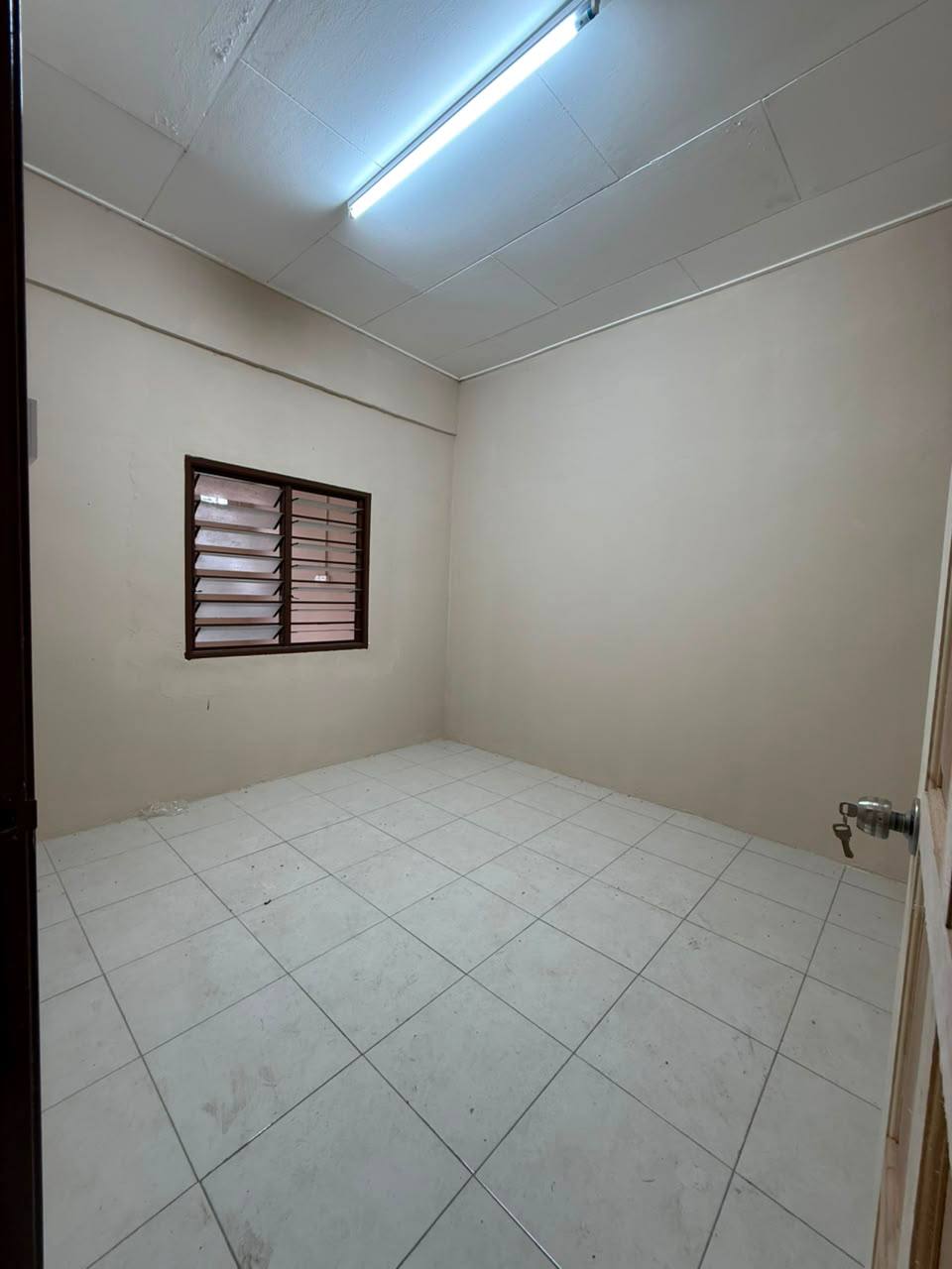 TAMAN TUNKU PUTRA II 📍 | TERES SETINGKAT | ZERO DEPOSIT | BOOKING 1K 8