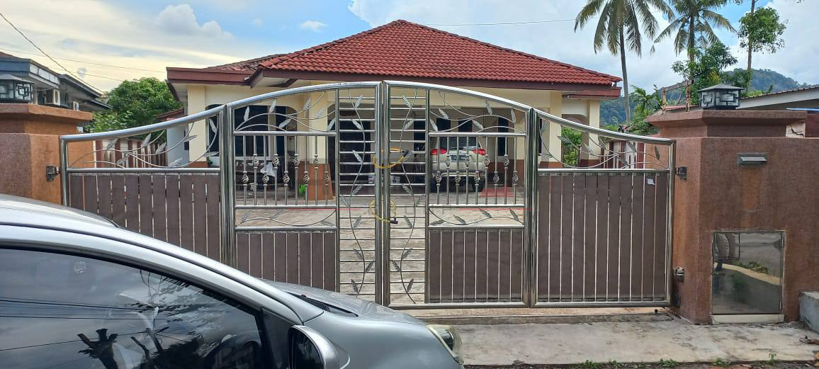 JALAN SEKOLAH DERMA 📍 | BANGLO SETINGKAT | BELOW MARKET VALUE RM65,000 2