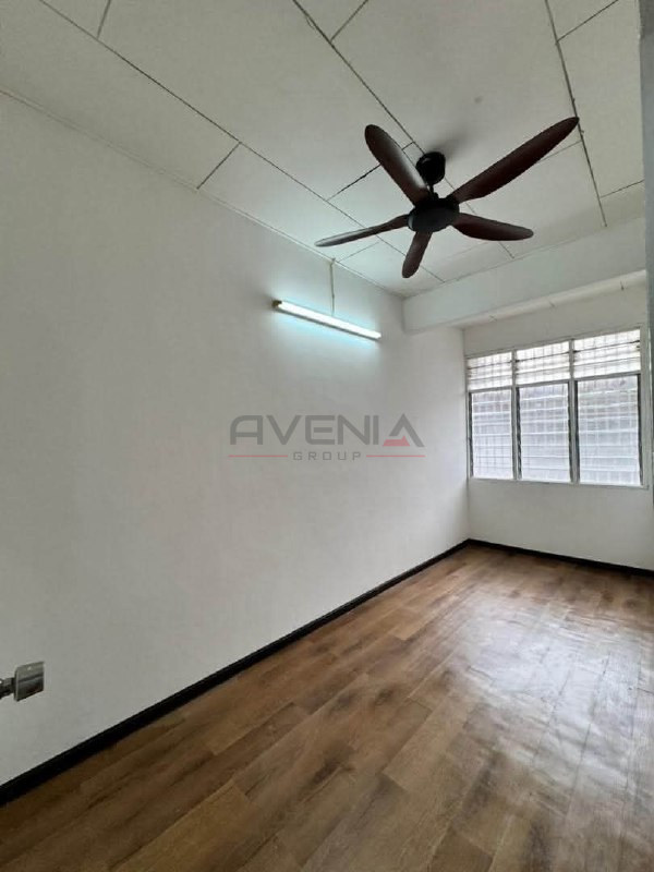ZON ANGGERIK 📍 | OPEN FACING | RENOVATED | TERES 2 TINGKAT | CASHBACK RM100,000 | ZERO DEPOSIT | BOOKING 1K 11